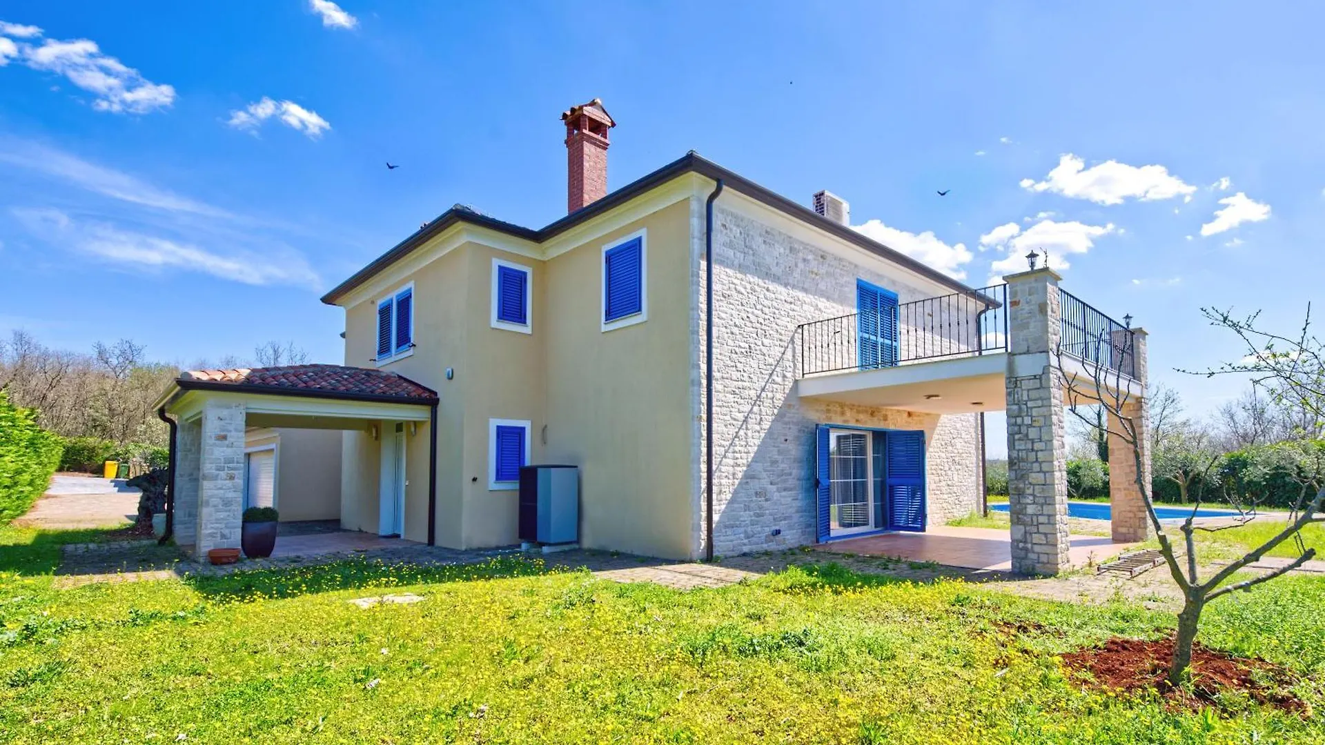 Villa Maria Vilanija 0*,